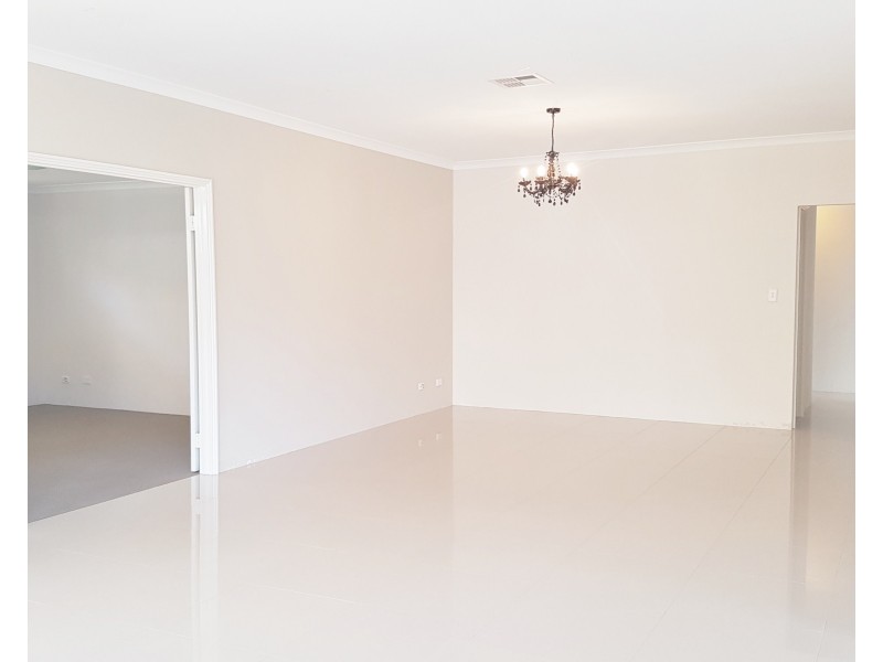 43 Marden Grange, Aveley WA 6069