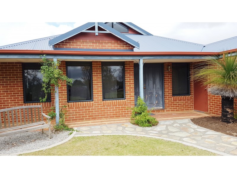 8  Exmoor Lane, Henley Brook WA 6055