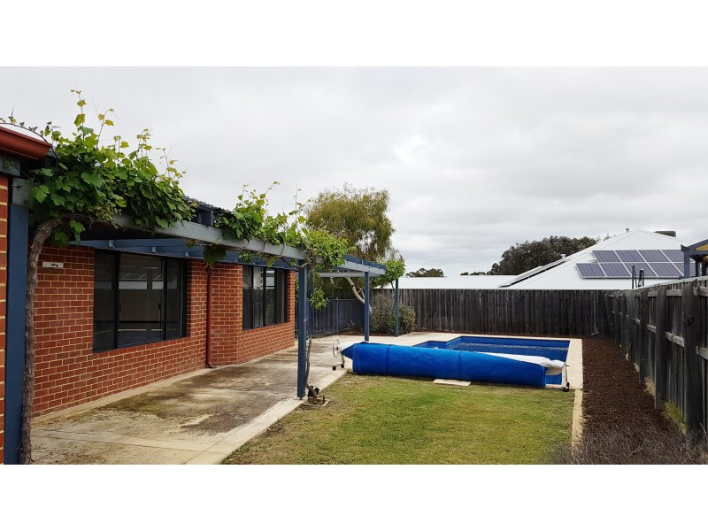 8  Exmoor Lane, Henley Brook WA 6055