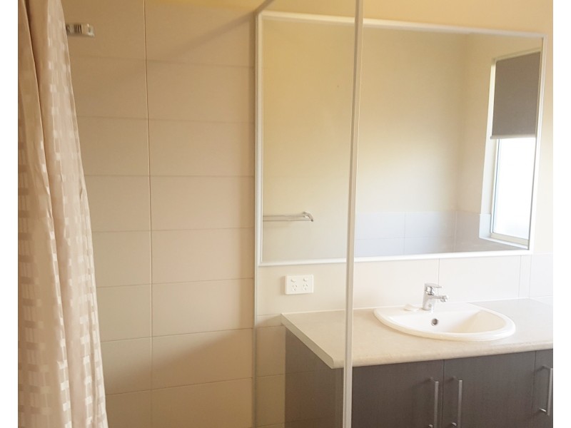 39 Addingham Drive, Ellenbrook WA 6069