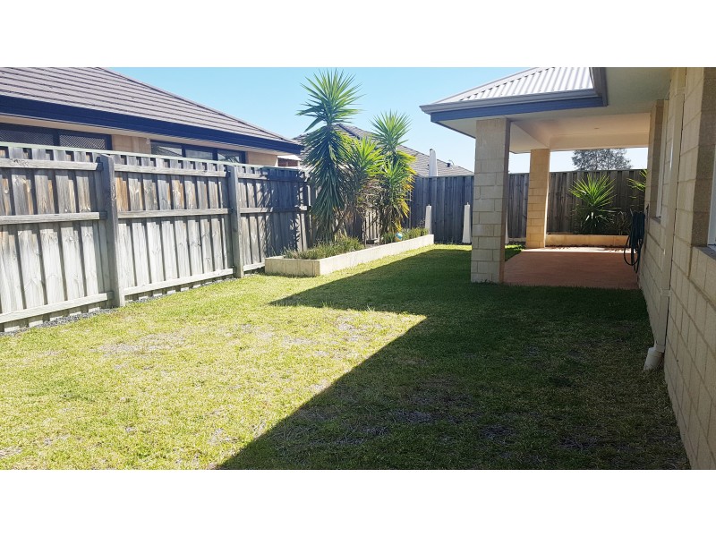 39 Addingham Drive, Ellenbrook WA 6069