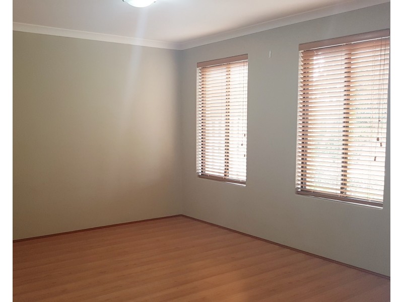 4 Mirimas Court, Ellenbrook WA 6069