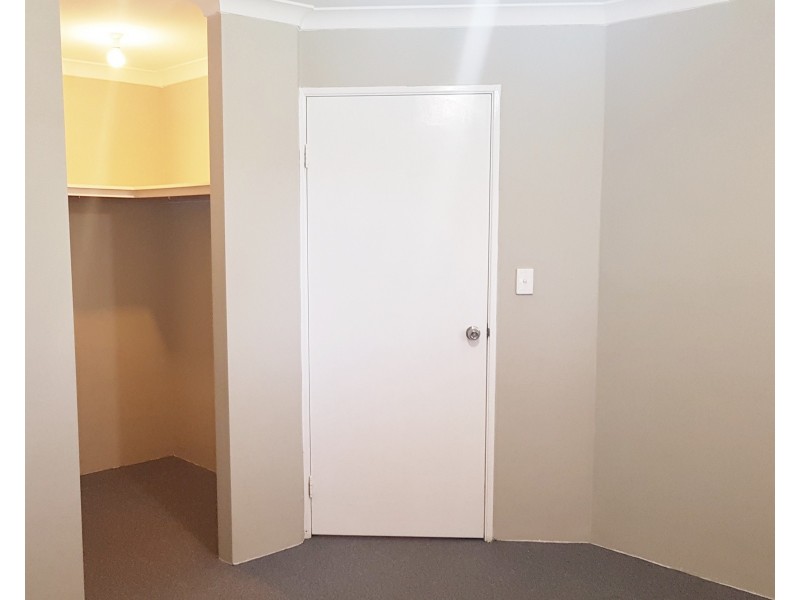 4 Mirimas Court, Ellenbrook WA 6069