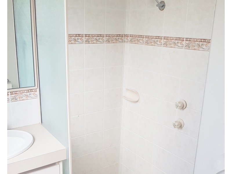 4 Mirimas Court, Ellenbrook WA 6069