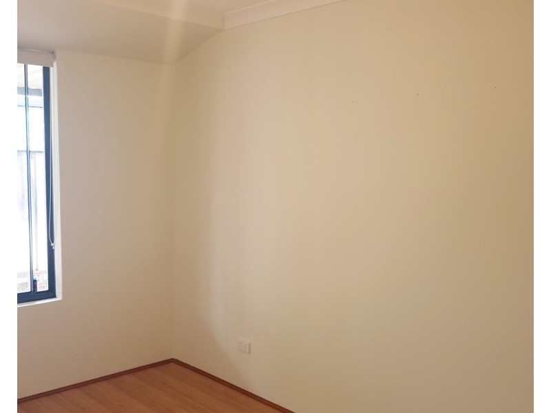 4 Mirimas Court, Ellenbrook WA 6069