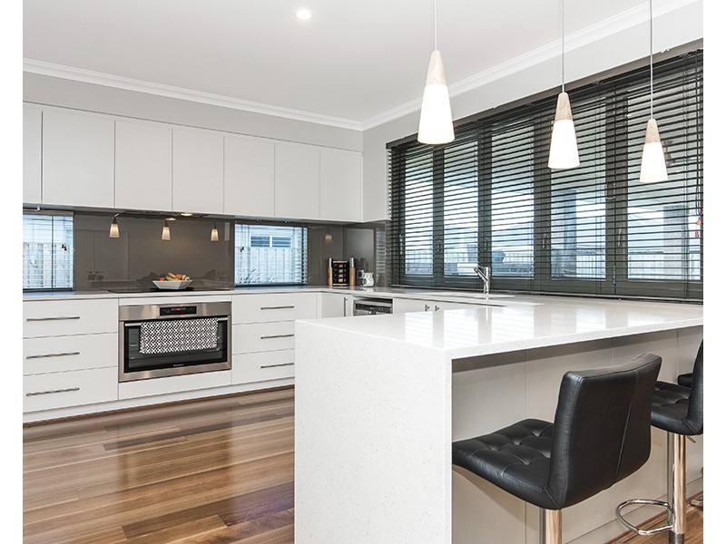 30 Berrington Trail, The Vines WA 6069