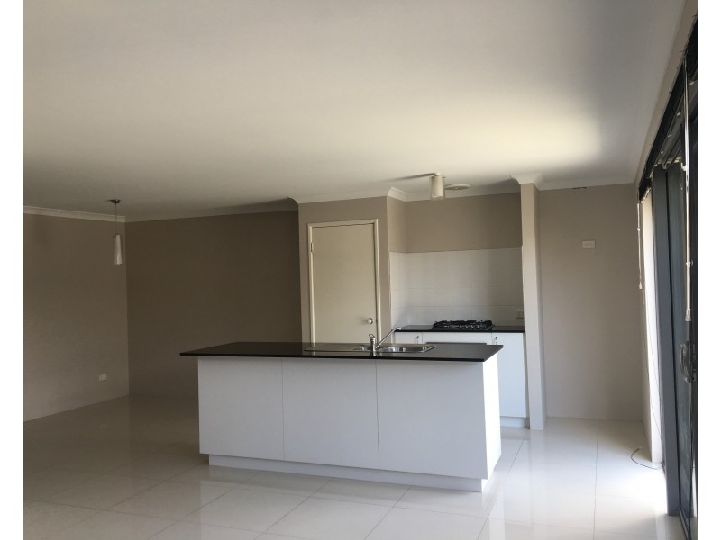 41  Stanbury Crescent, Ellenbrook WA 6069