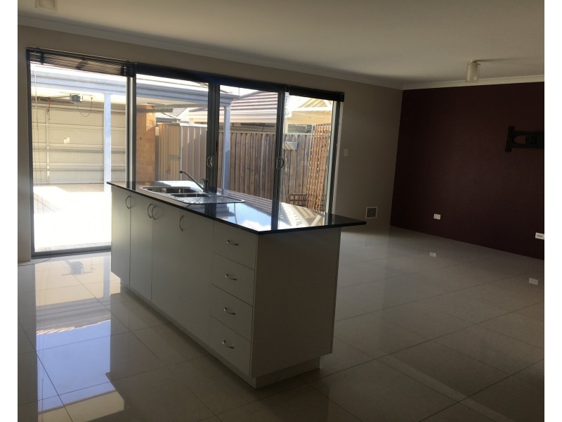 41  Stanbury Crescent, Ellenbrook WA 6069