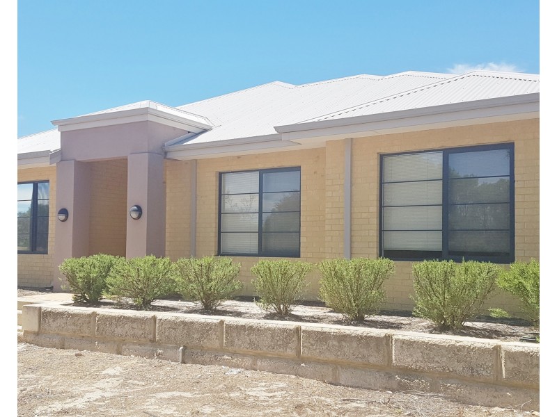 4  Atoll End, Aveley WA 6069