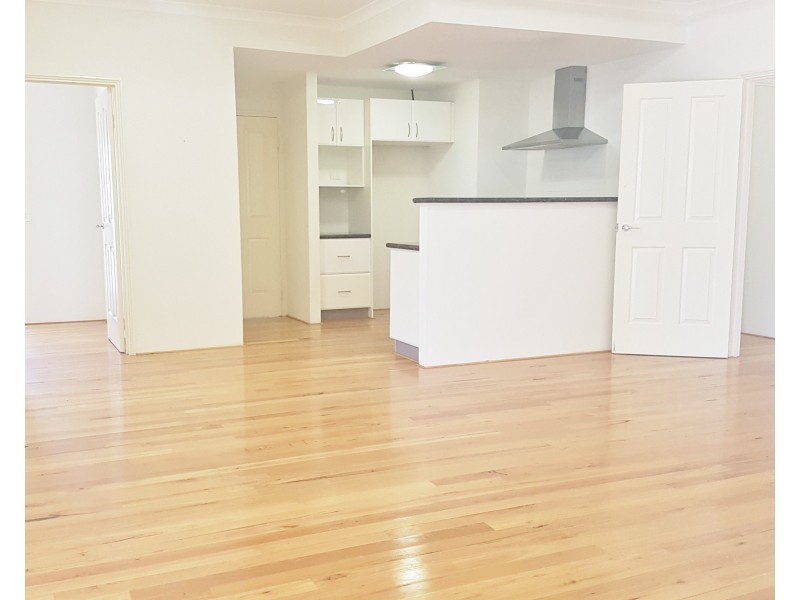 4  Atoll End, Aveley WA 6069