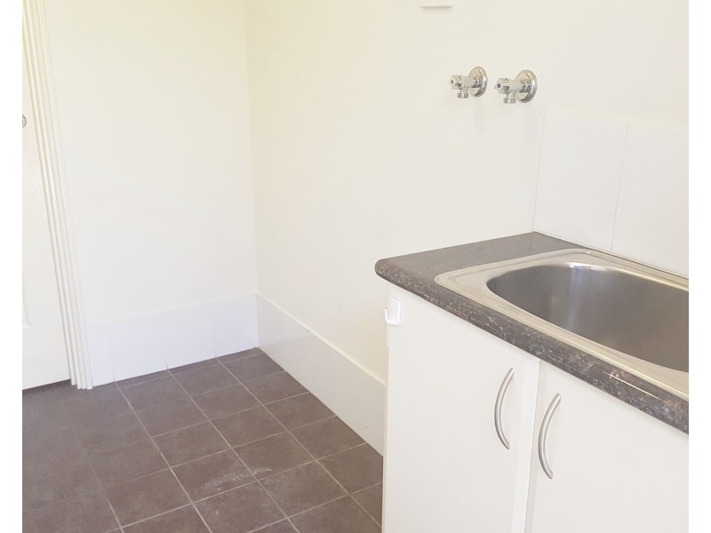 4  Atoll End, Aveley WA 6069