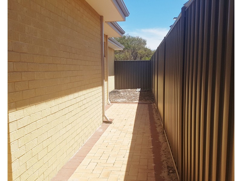 4  Atoll End, Aveley WA 6069