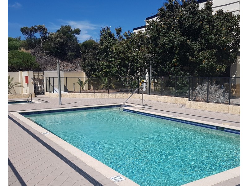 33/5 Eastleigh Loop, Currambine WA 6028