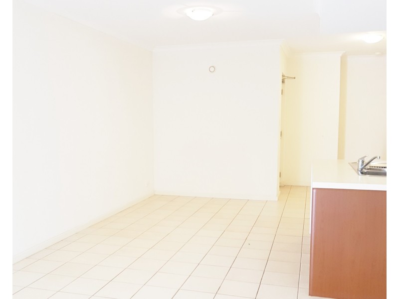 33/5 Eastleigh Loop, Currambine WA 6028