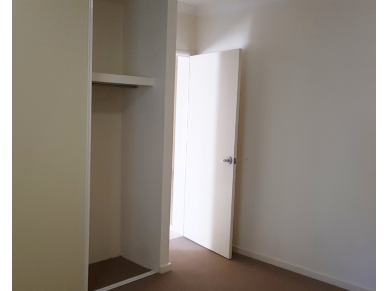 33/5 Eastleigh Loop, Currambine WA 6028