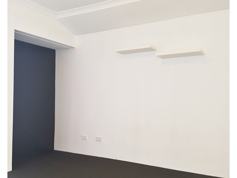 6 Astrolux Court, Banksia Grove WA 6031