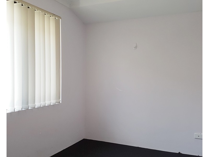 6 Astrolux Court, Banksia Grove WA 6031