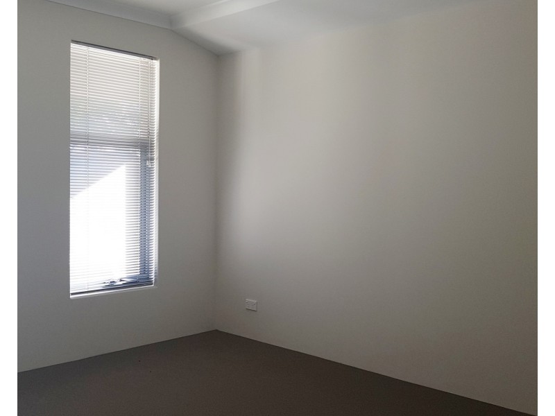 6 Moreau Drive, Ellenbrook WA 6069
