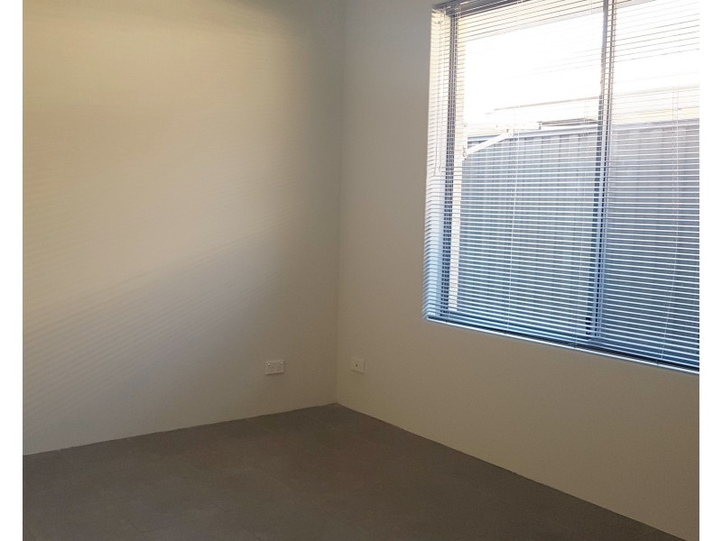 6 Moreau Drive, Ellenbrook WA 6069