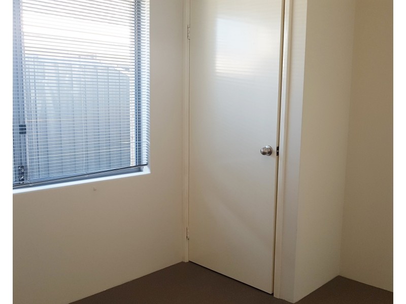 6 Moreau Drive, Ellenbrook WA 6069