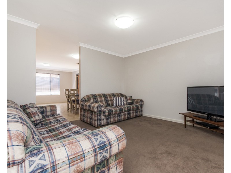 3/5 Kea Court, Ellenbrook WA 6069