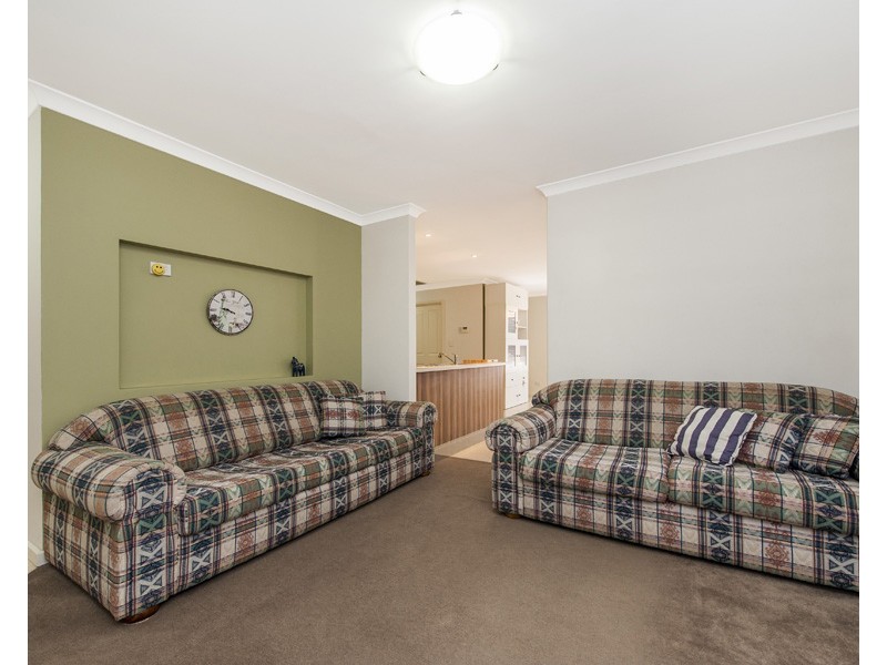 3/5 Kea Court, Ellenbrook WA 6069