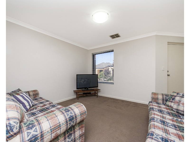 3/5 Kea Court, Ellenbrook WA 6069