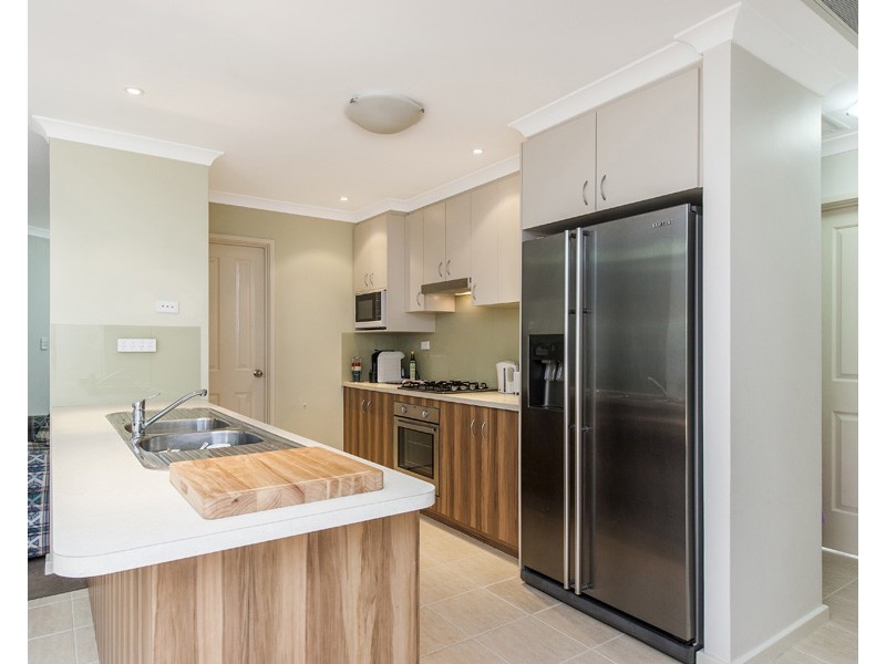 3/5 Kea Court, Ellenbrook WA 6069