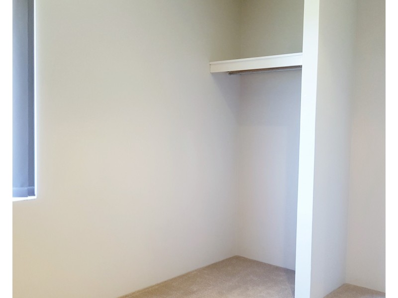 2 Flora Valley, Ellenbrook WA 6069