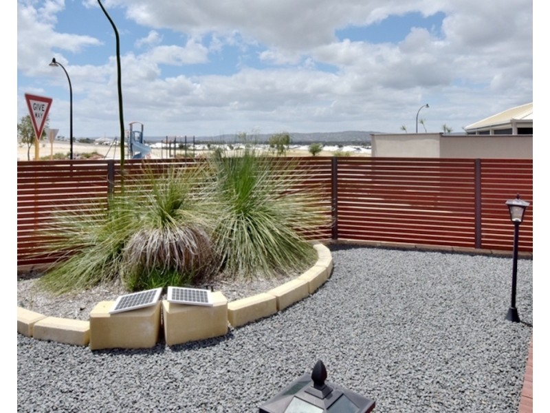 16 Mundego Turn, Ellenbrook WA 6069