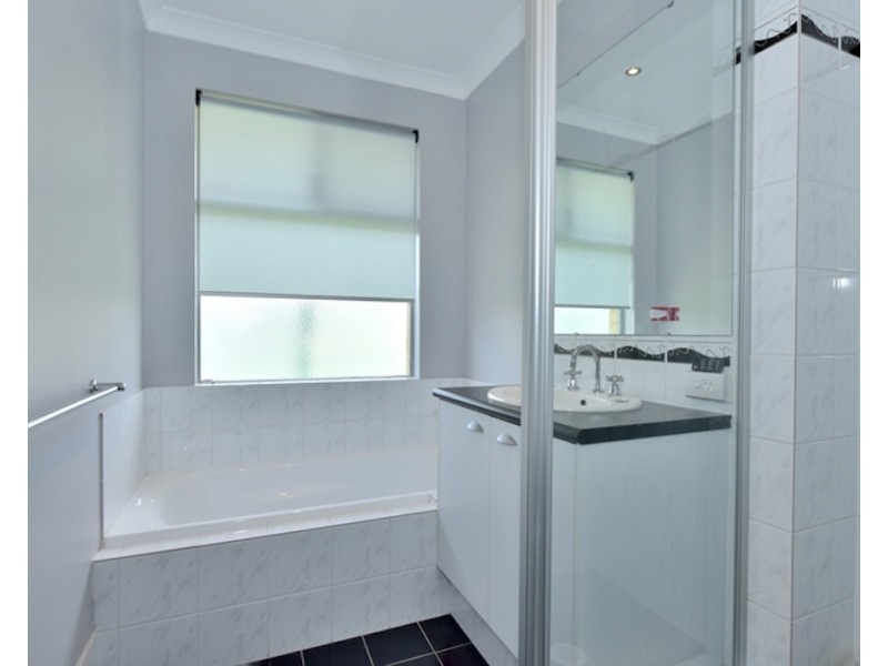 16 Mundego Turn, Ellenbrook WA 6069