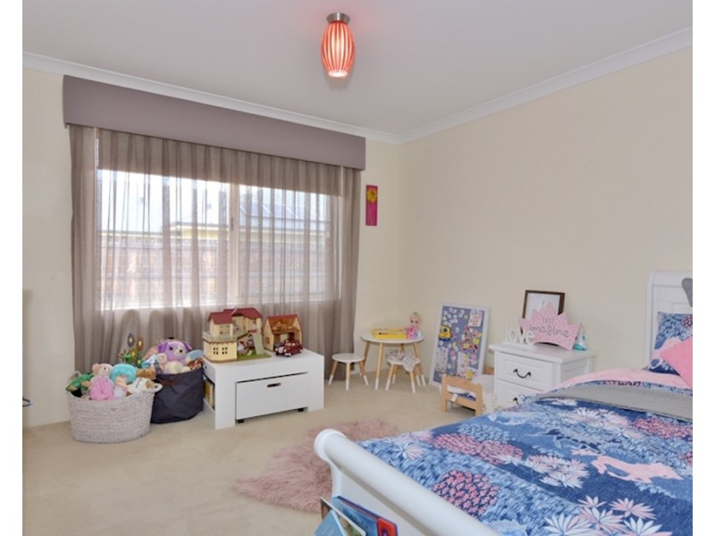 12 Kentchurch Bend, The Vines WA 6069