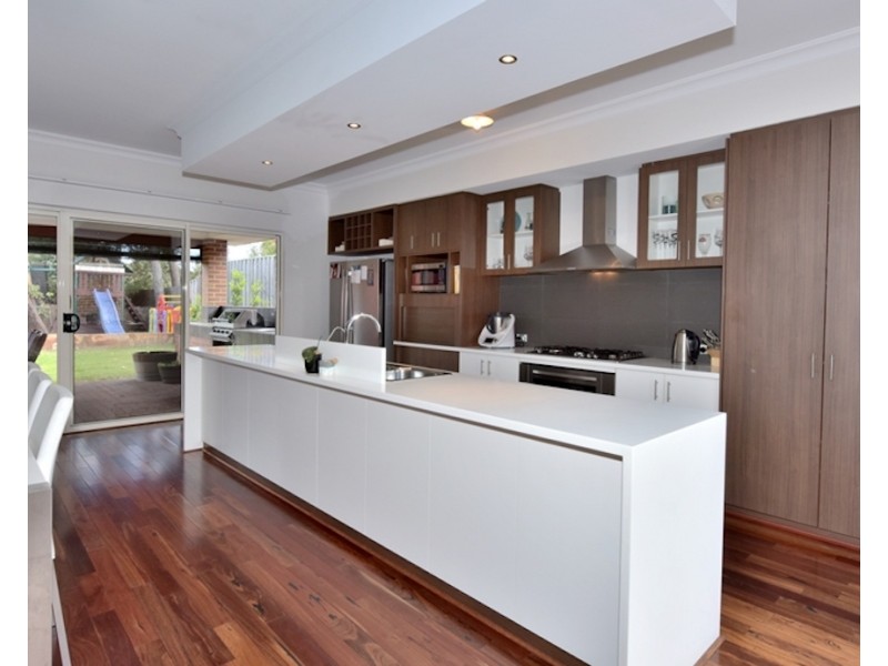 12 Kentchurch Bend, The Vines WA 6069