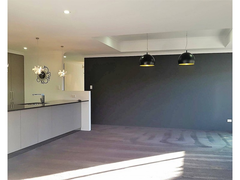 3 Elmore Pass, Ellenbrook WA 6069