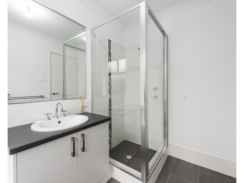 3/34  Janselling Avenue, Ellenbrook WA 6069