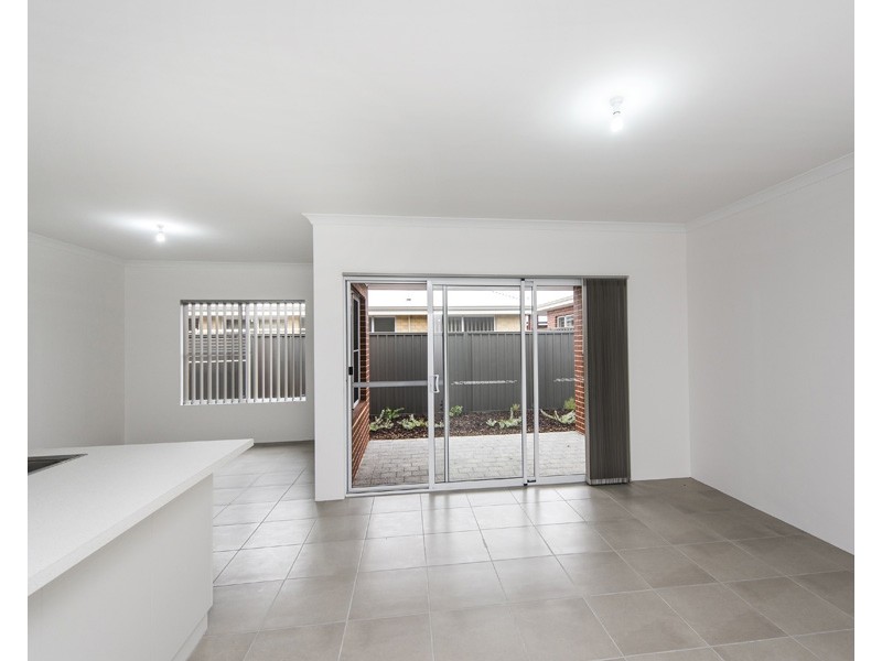 3/34  Janselling Avenue, Ellenbrook WA 6069