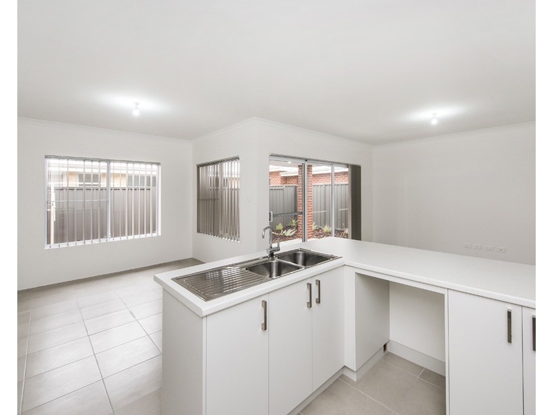 3/34  Janselling Avenue, Ellenbrook WA 6069