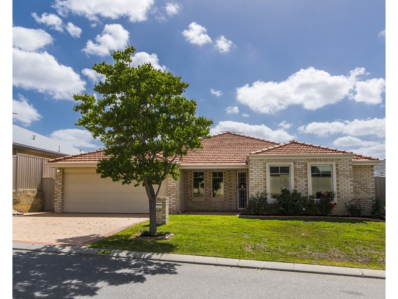 29 Bingarra Crescent, Tapping WA 6065
