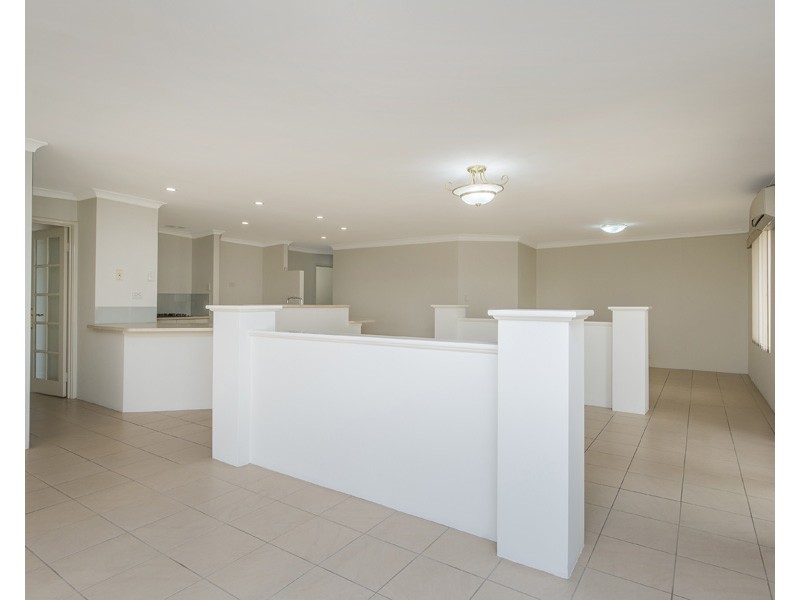 29 Bingarra Crescent, Tapping WA 6065