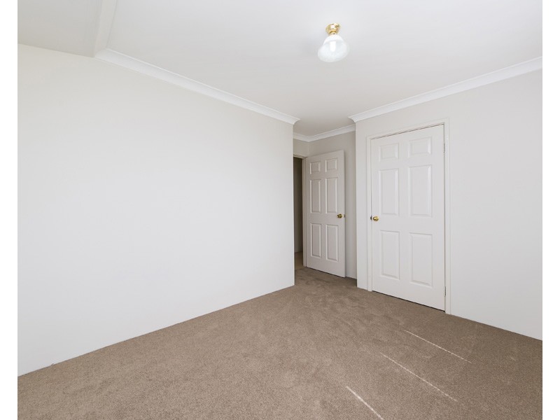 29 Bingarra Crescent, Tapping WA 6065