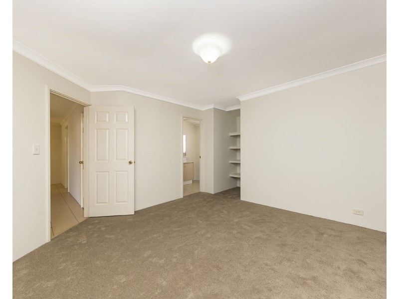 29 Bingarra Crescent, Tapping WA 6065