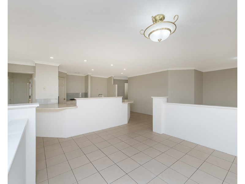 29 Bingarra Crescent, Tapping WA 6065