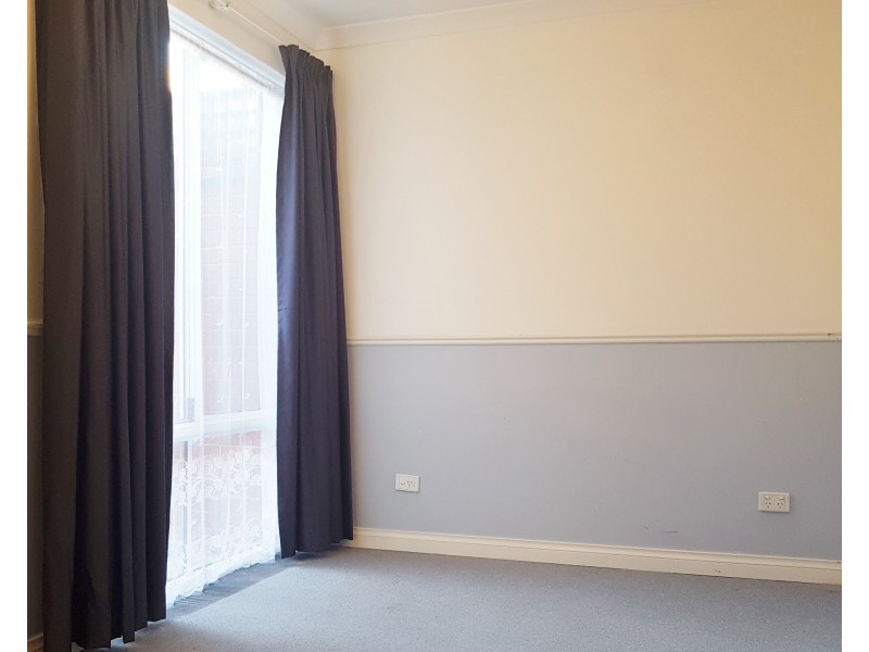 18 Parrotbush Crescent, Ellenbrook WA 6069