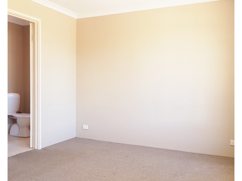 75 Larrawa Circle, Ellenbrook WA 6069