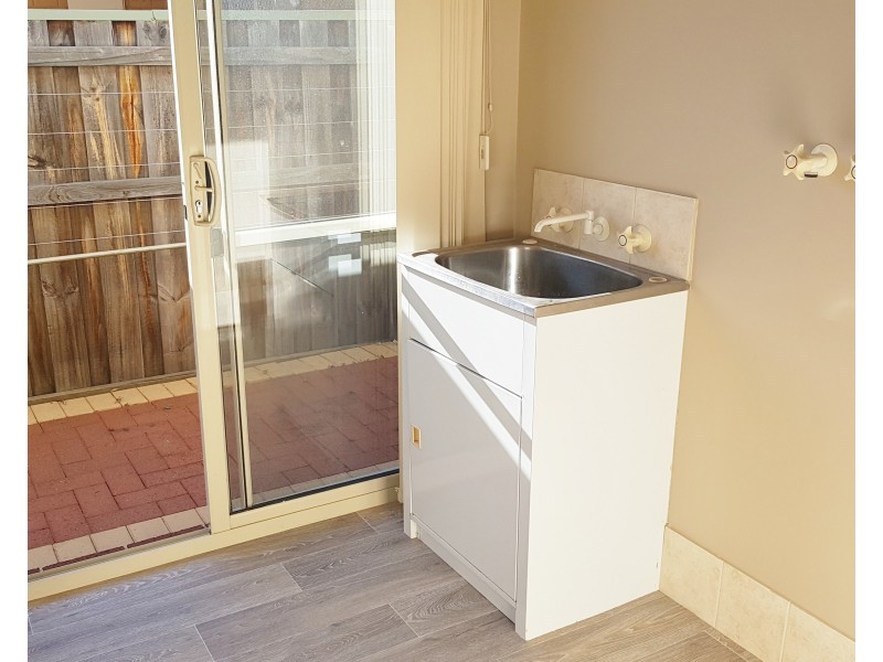 75 Larrawa Circle, Ellenbrook WA 6069