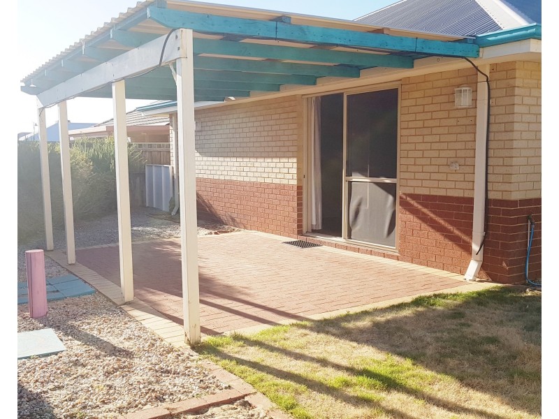 75 Larrawa Circle, Ellenbrook WA 6069