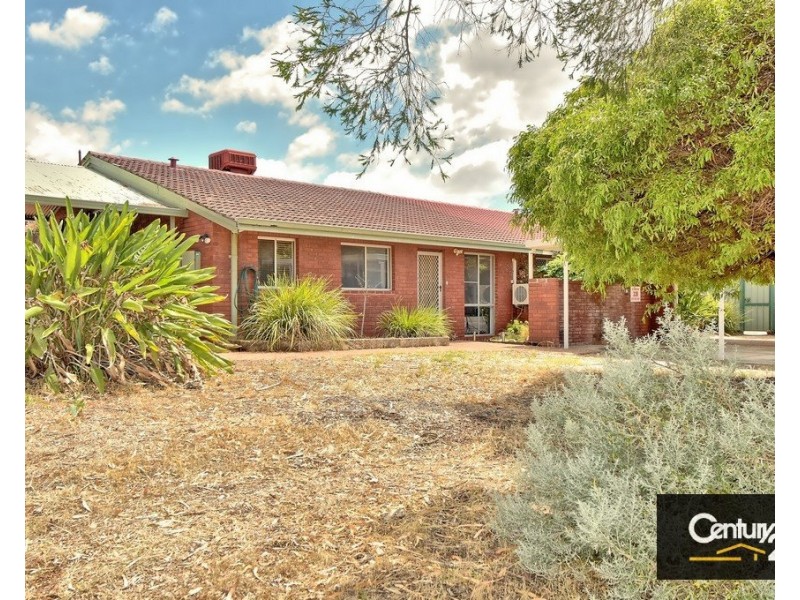33A Maguire Avenue, Beechboro WA 6063