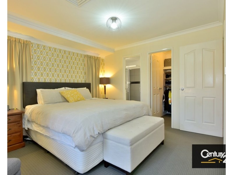 7 Mallina Way, Ellenbrook WA 6069