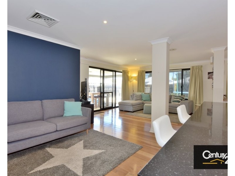 7 Mallina Way, Ellenbrook WA 6069