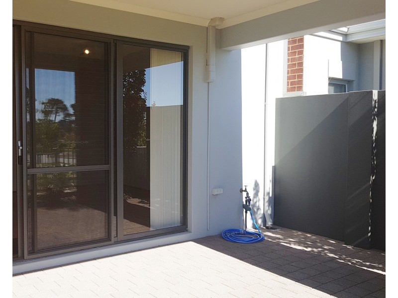 14 Skipsey Lane, Ellenbrook WA 6069